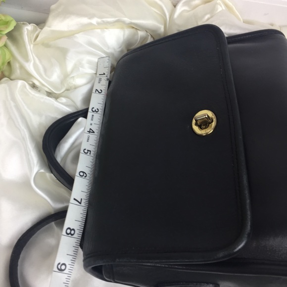 Vintage leather Coach purse - Picture 5 of 8